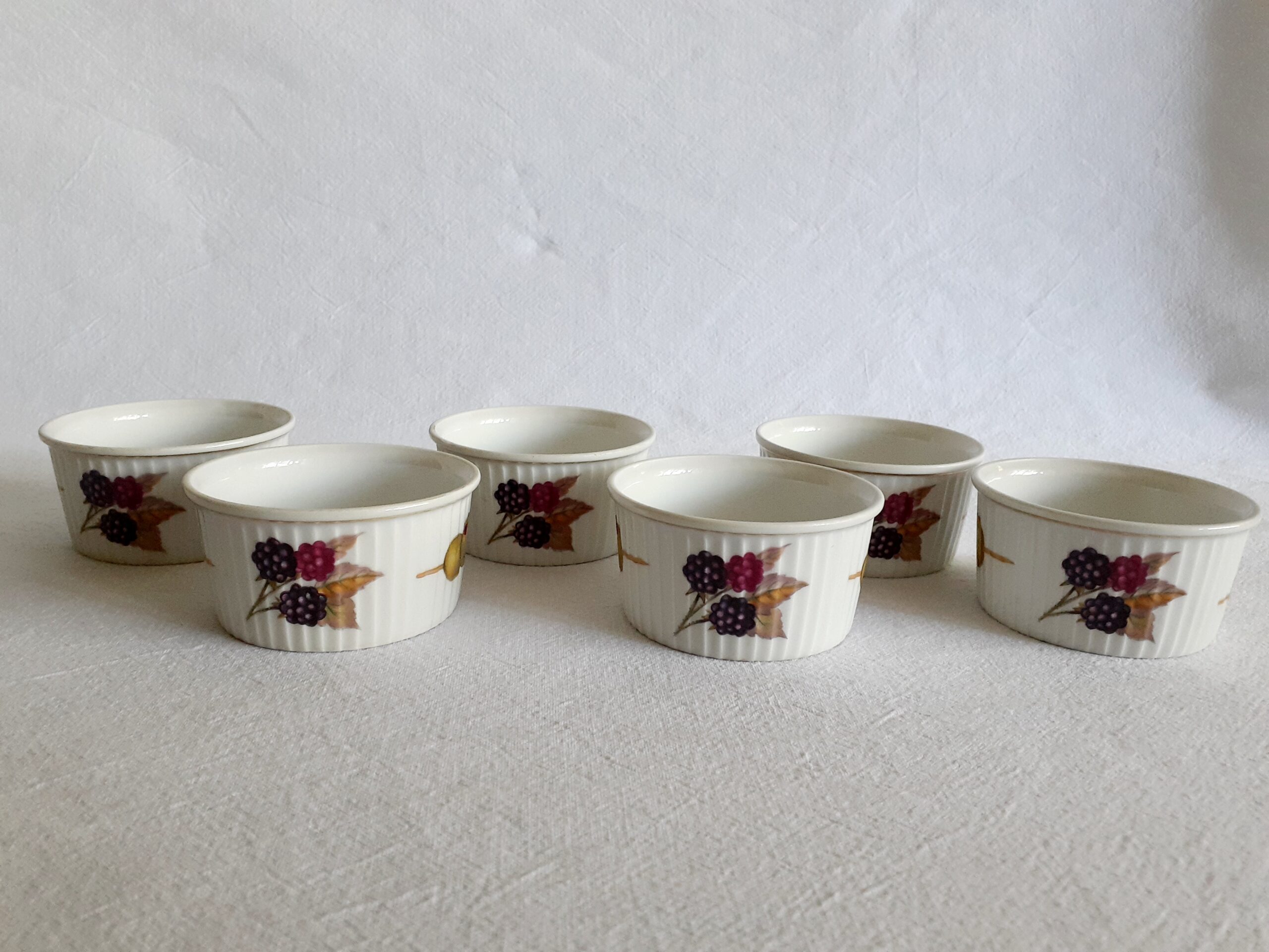 Royal Worcester “Evesham” Vintage Set Of Six Ramekins - Image 2