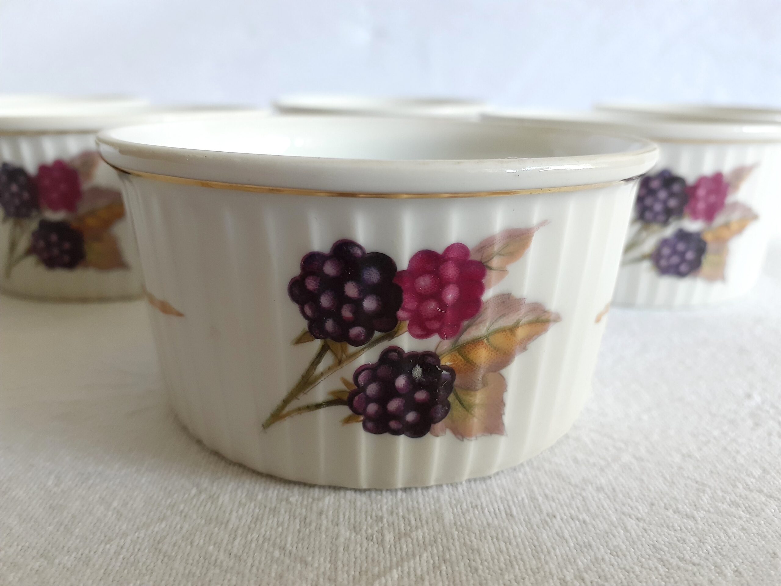 Royal Worcester “Evesham” Vintage Set Of Six Ramekins - Image 4